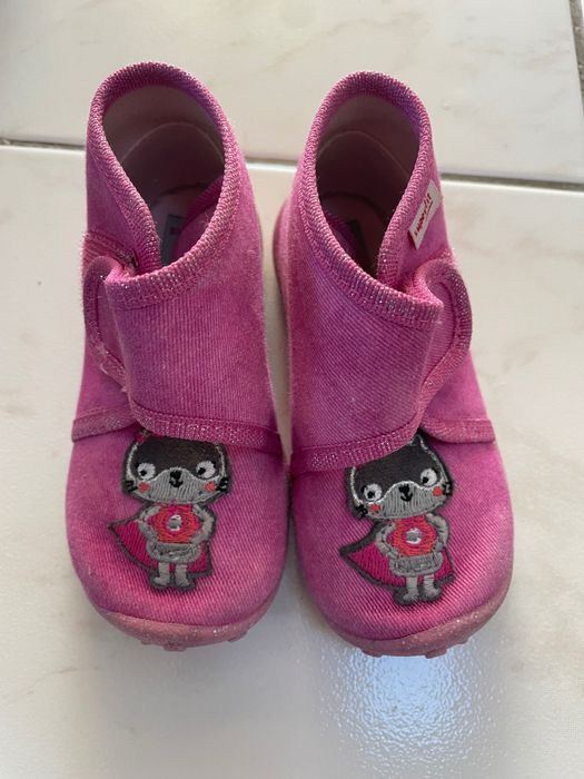 Пантофи Суперфит