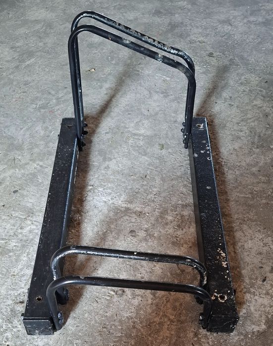 Suport pentru 2 biciclete