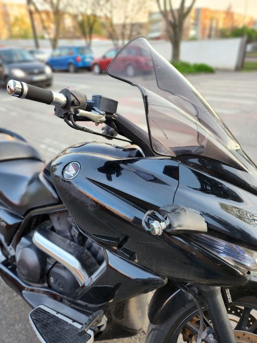 Honda dn 01 defect usor avariat