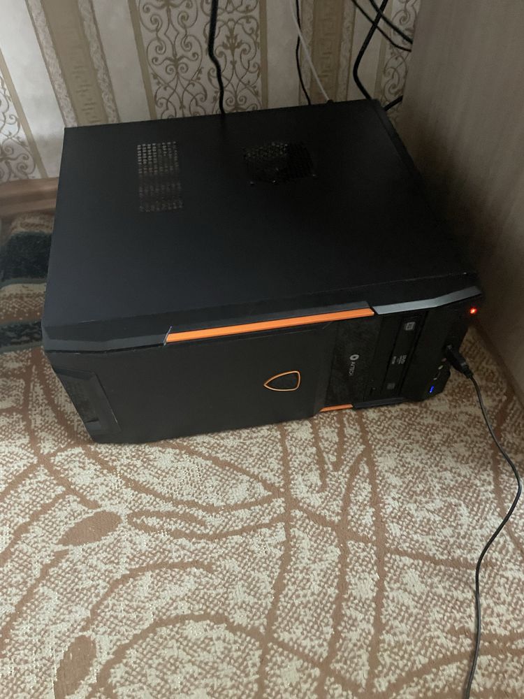 Компьютер настольный комплект i3 4160| 4 ядерный мощный DDR3 8gb Ram