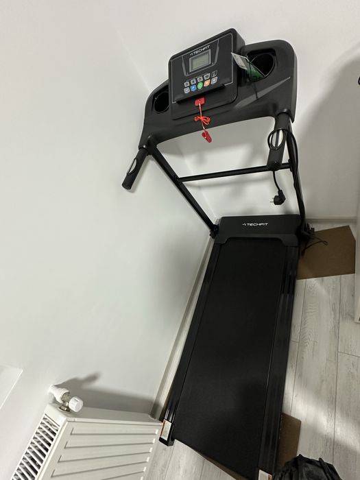 Banda alergare TECHFIT