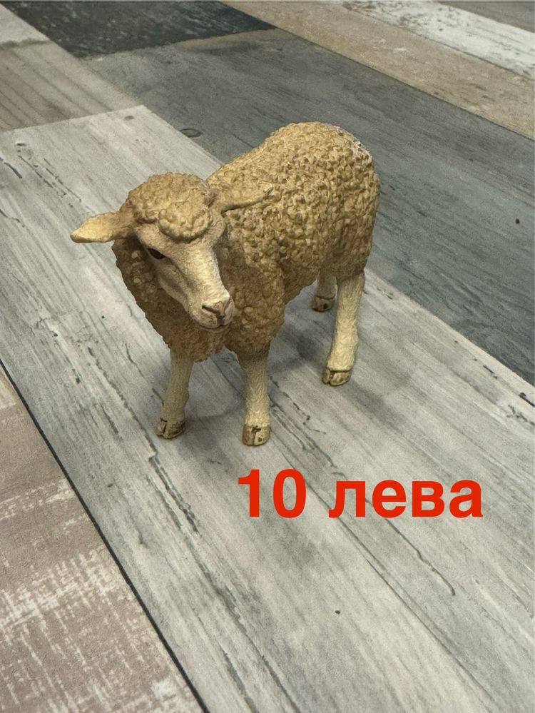 Оригинални фигури Schleich