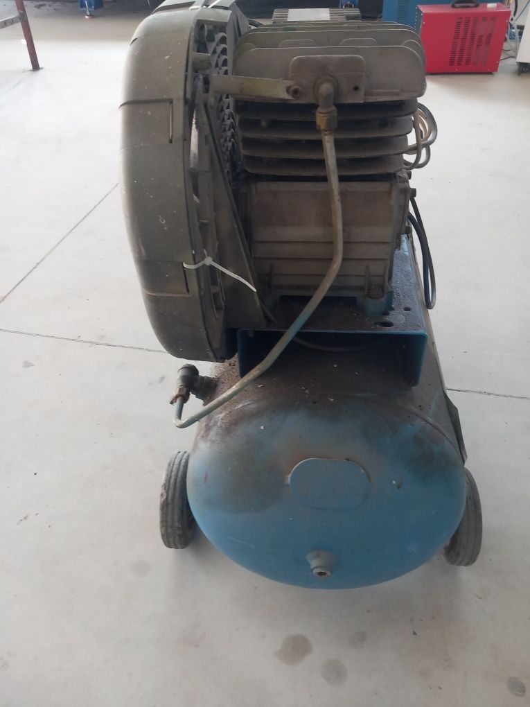 Compresor aer ABAC 100L