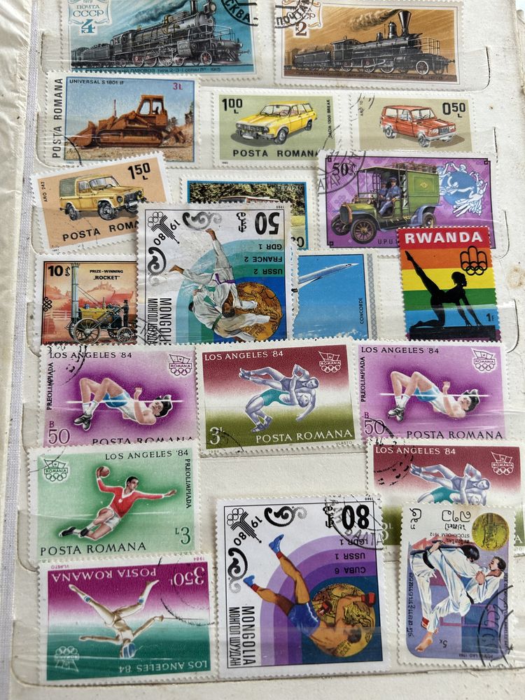 Vând colecție timbre vechi românești și străine