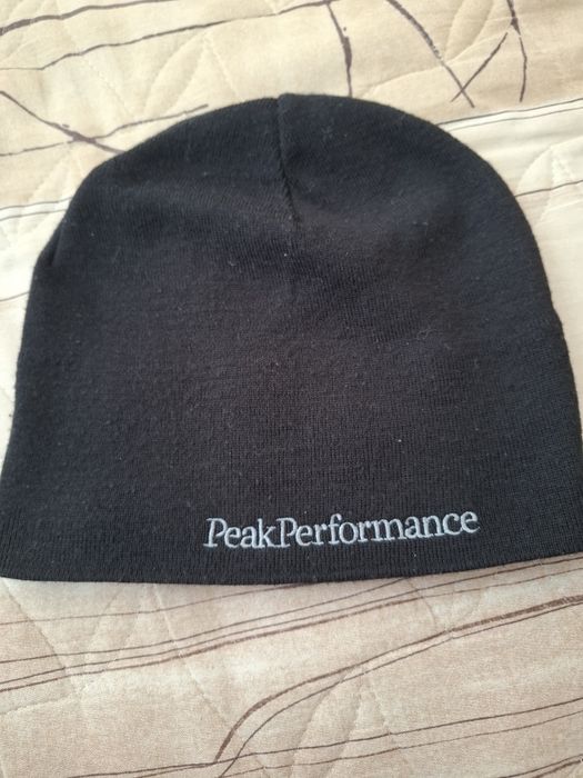Оригинална шапка peak performance