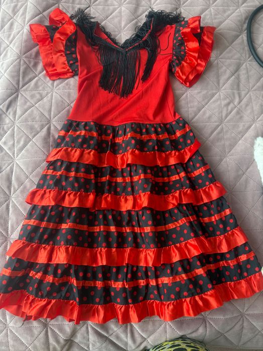 Детска  Рокля Елза, рокля на танцьорка на фламенко, на вещица, зайче