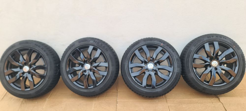 Jante 17 anvelope de iarna 215 55 17 passat b8,t roc,superb,karoq