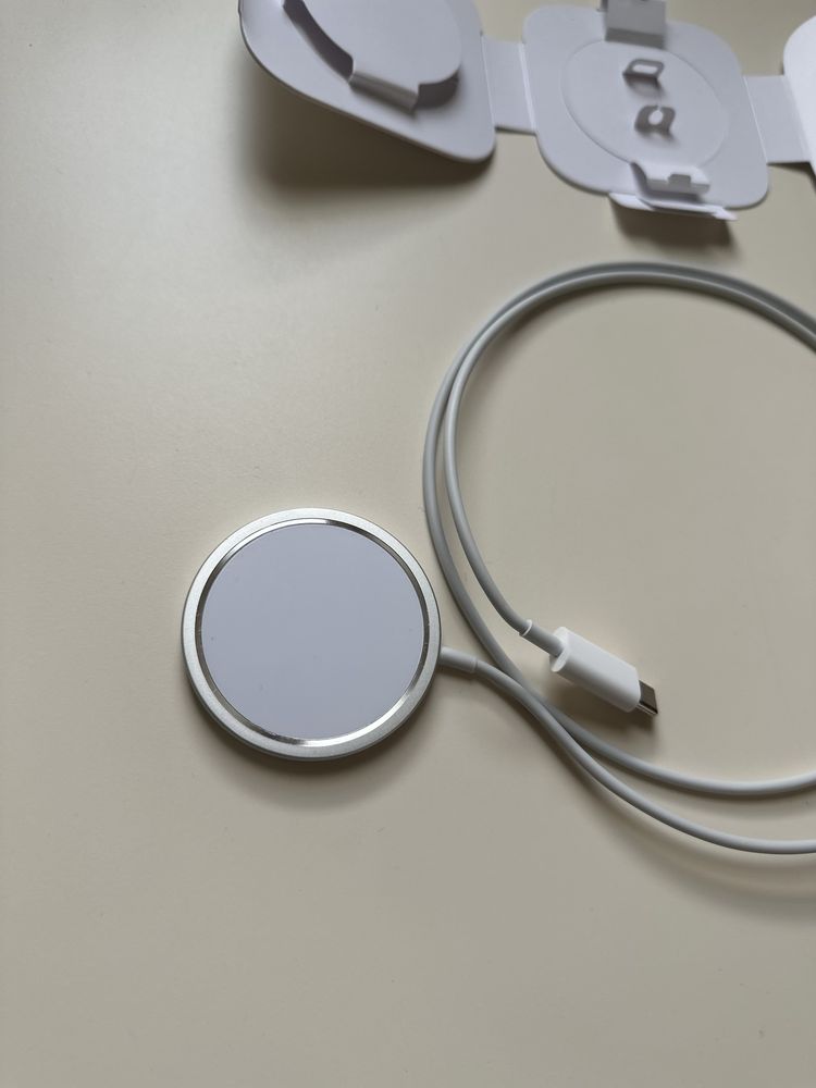 Apple Magsafe зарядно