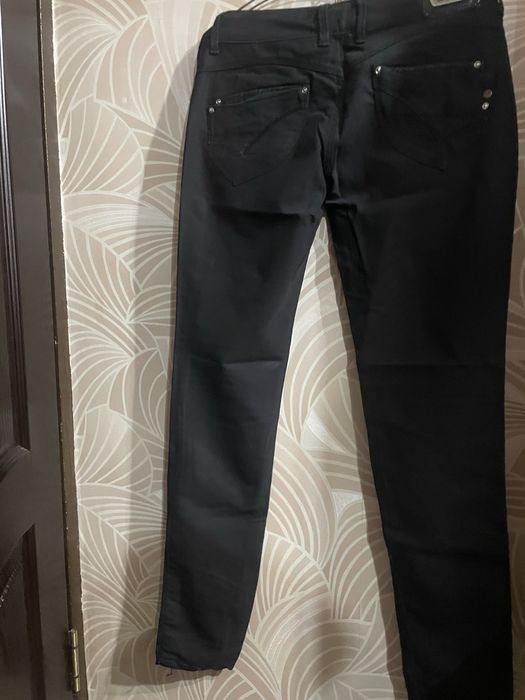 Женские брюки , джинсы, в хорошем состоянии, цена договорная