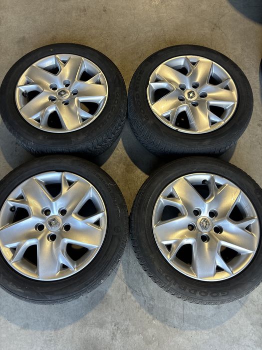 Jante tabla R16 Renualt Megane 5x114,3 cu capace iarna