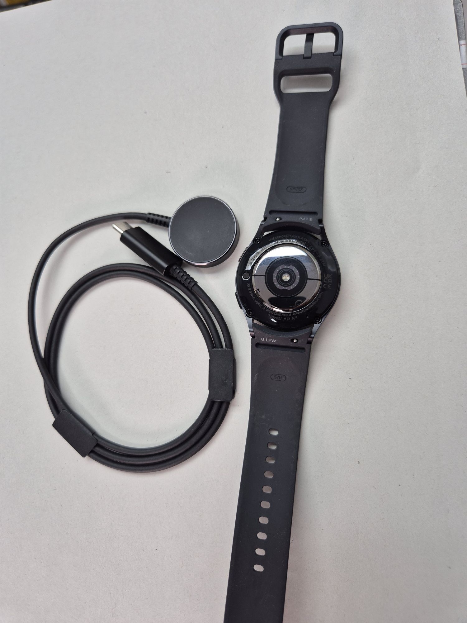 Smart watch SAMSUNG Galaxy Watch 5 Sapphire Crystal