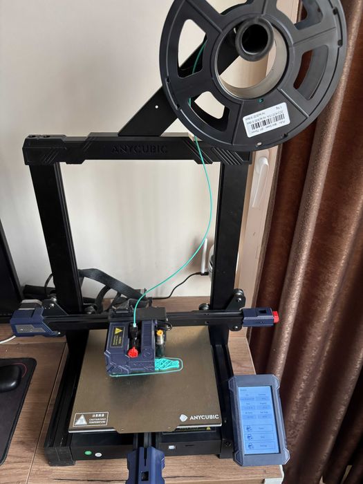Продавам 3D принтер Anycubic Kobra