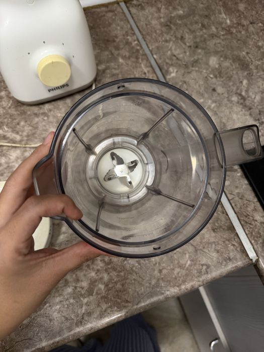 Блендер Philips