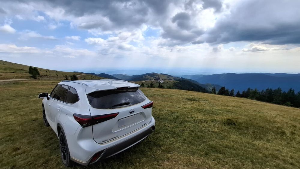 Toyota Highlander hibrid  Luxury FULL