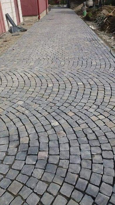 Piatra cubica andezit noua sau veche 10x10x10 + montaj profesional