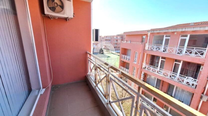 Продава се Едностаен апартамент в к.к. Слънчев бряг - 25 кв.м за 1020 €/кв.м - Снимка #5