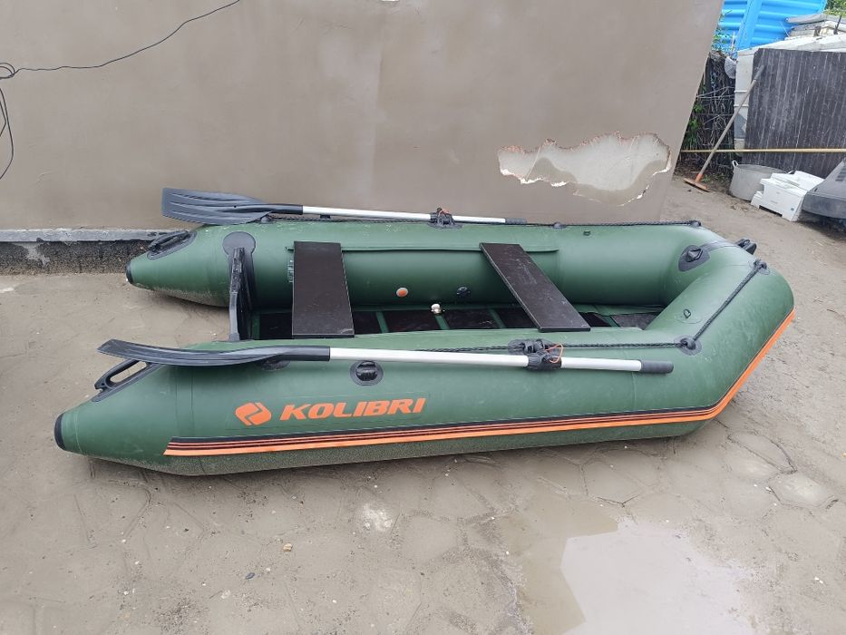 Продам лодку Калибри 2.80