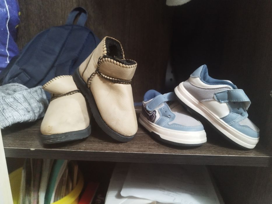 Детские обувь сотилади...