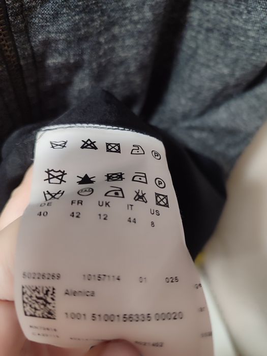 BOSS ORANGE 25%WOOL 45%COTTON 30%Polliamide