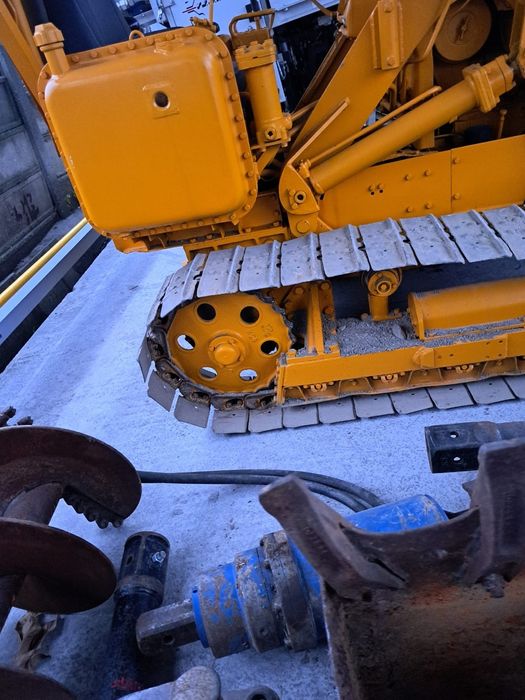 REPARAM ROTI   conducato  excavatoare . buldozere și planetare utilaje