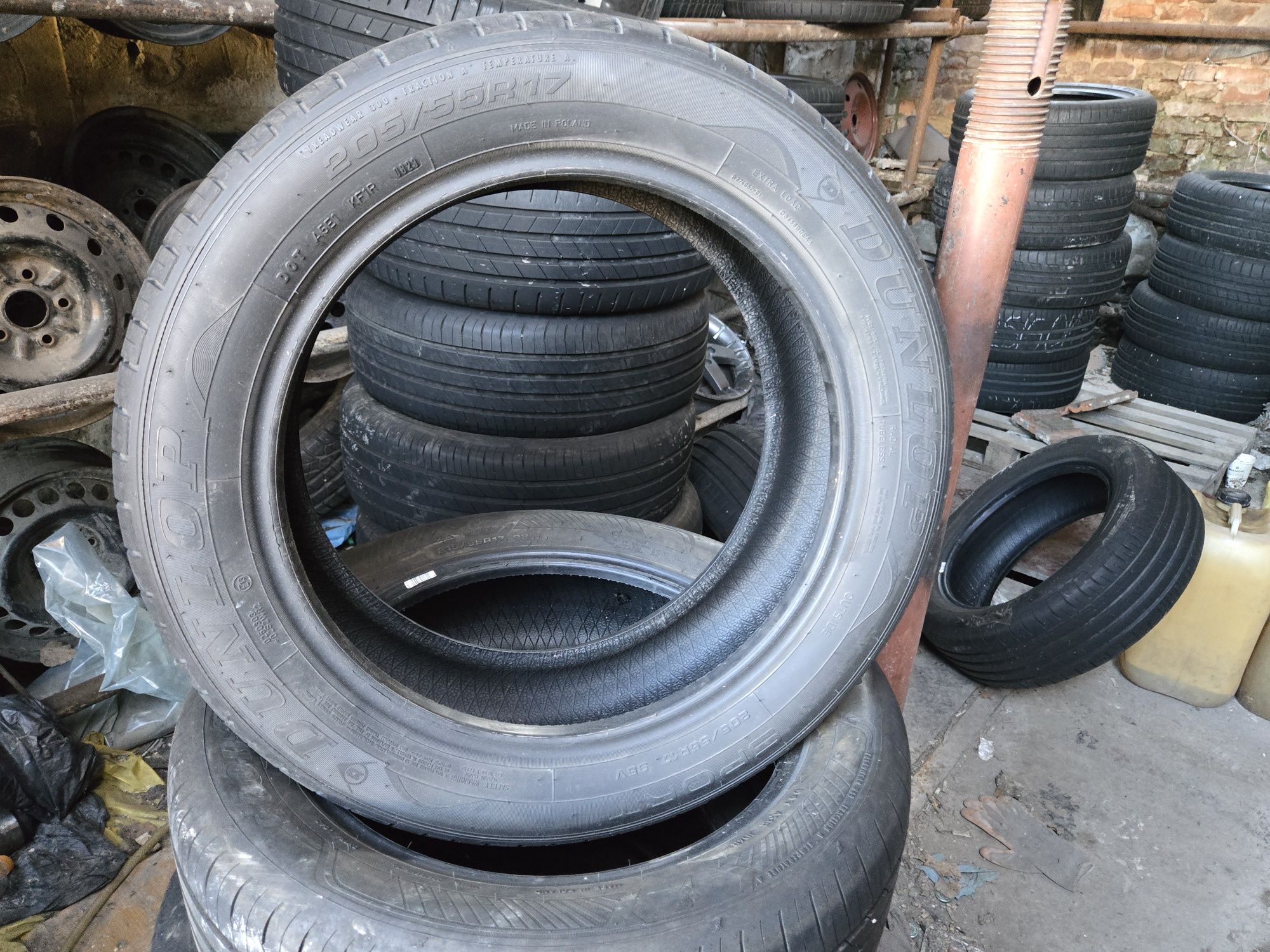 4бр. 205 55 17 Dunlop летни.