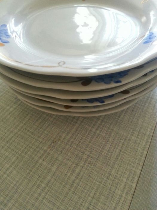 Десертные тарелки и касушки