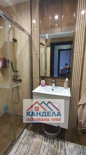 Продава се Двустаен апартамент в Пловдив, Тракия - 72 кв.м за 1737 €/кв.м - Снимка #8