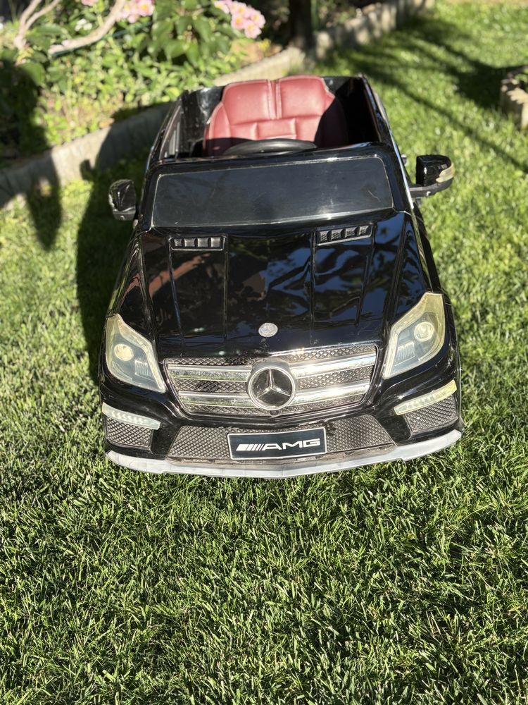 Детски акумулаторен джип Mercedes GL63