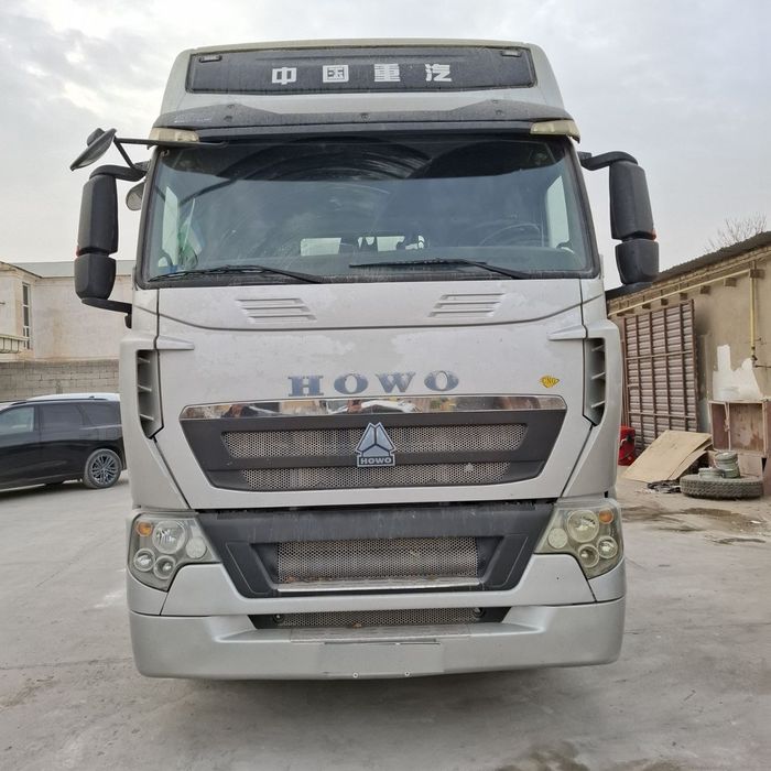 HOWO T7H тягач 2022 йилда ишлаб чиқарилган