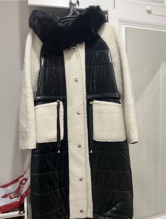 Зимняя женская куртка,плащ,пальто