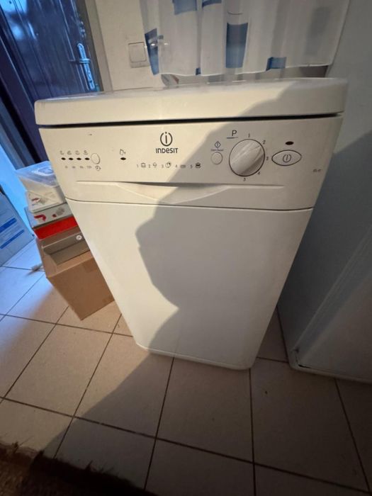 Посудомоечная машина Indesit