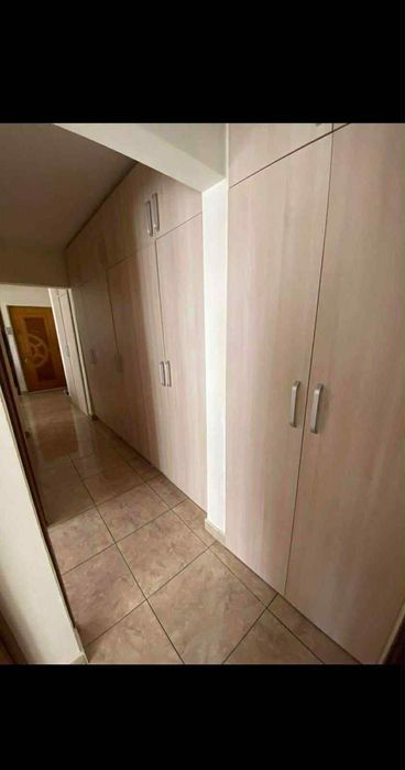 Vand apart 3 camere Oradea