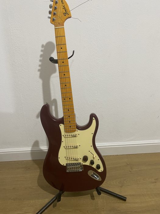 Chitara electrica Fender neoriginal adus din Germania