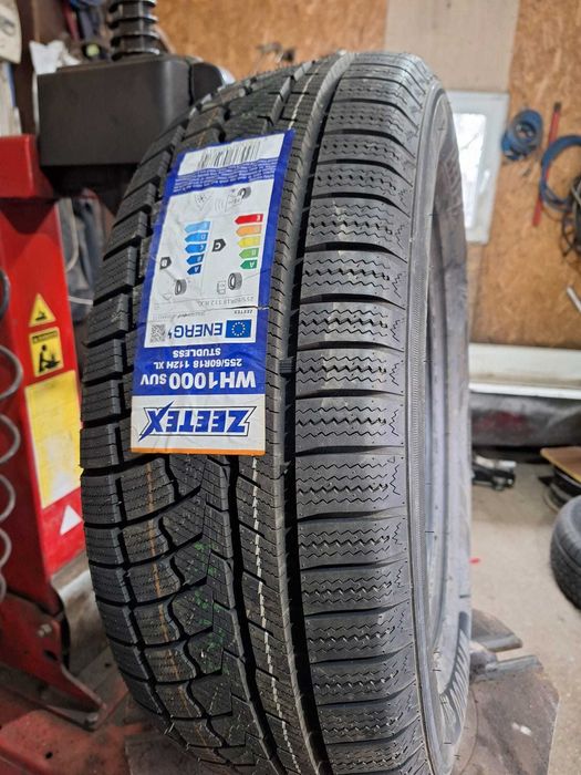 Vand cauciucuri zeetex 255 60 R18 iarna