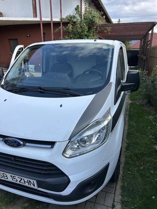 Ford transit custon