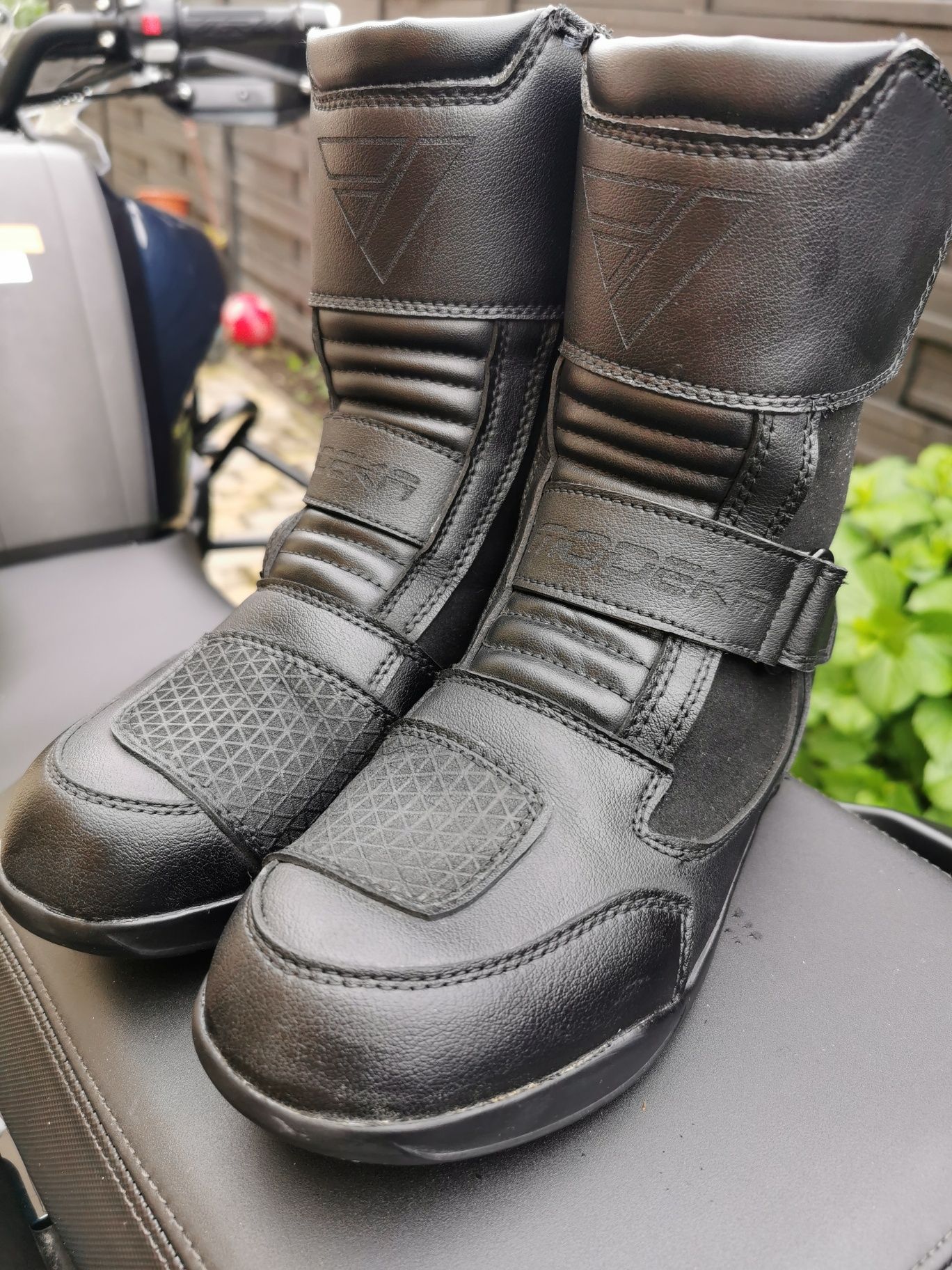 Ghete moto dama Modeka