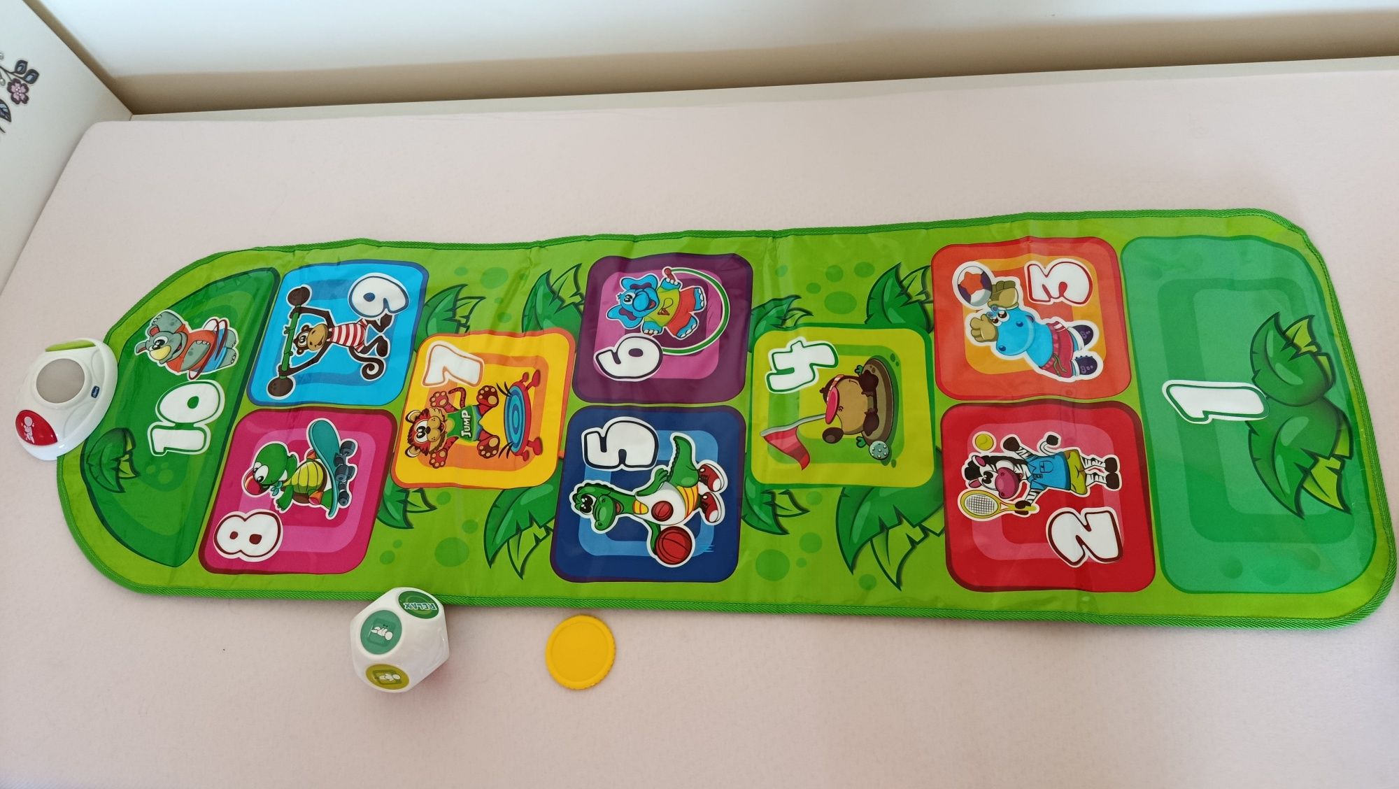 Ново! Chicco активно музикално килимче за игра