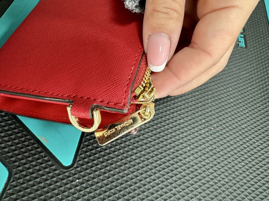 Portofel Michael Kors Rosu nou