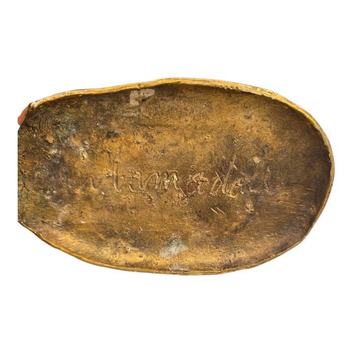 Statueta bronz semnată