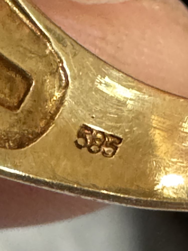 перстень золото 585 9,8гр