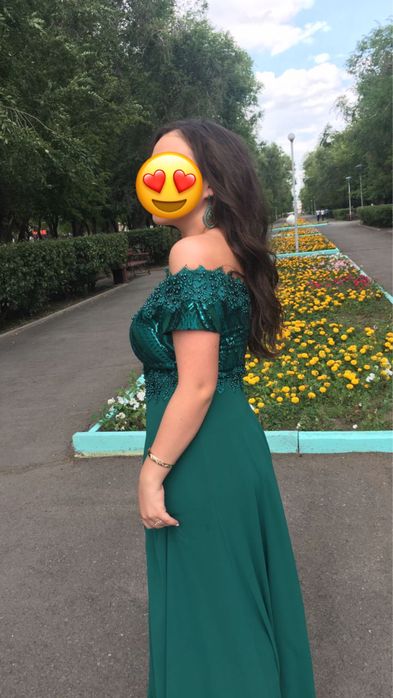 Платье вечернее размер М/Л/ХЛ на выпускной той изумрудного цвета