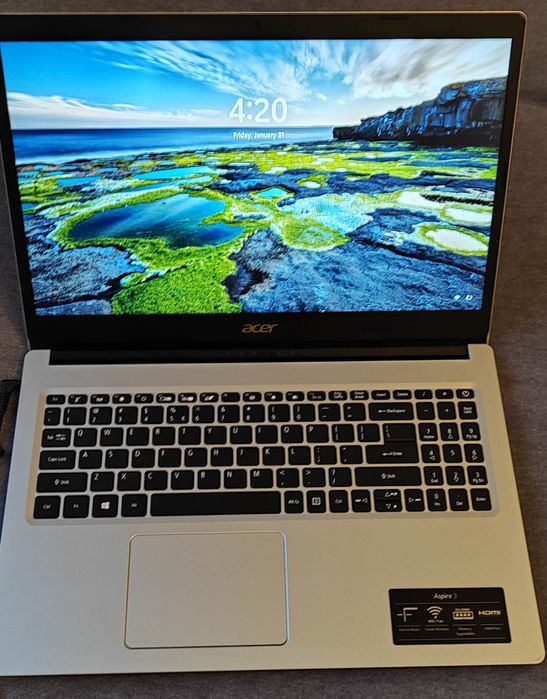 Laptop Acer Aspire 3 A315-23 cu procesor AMD Ryzen™ 3 3250U