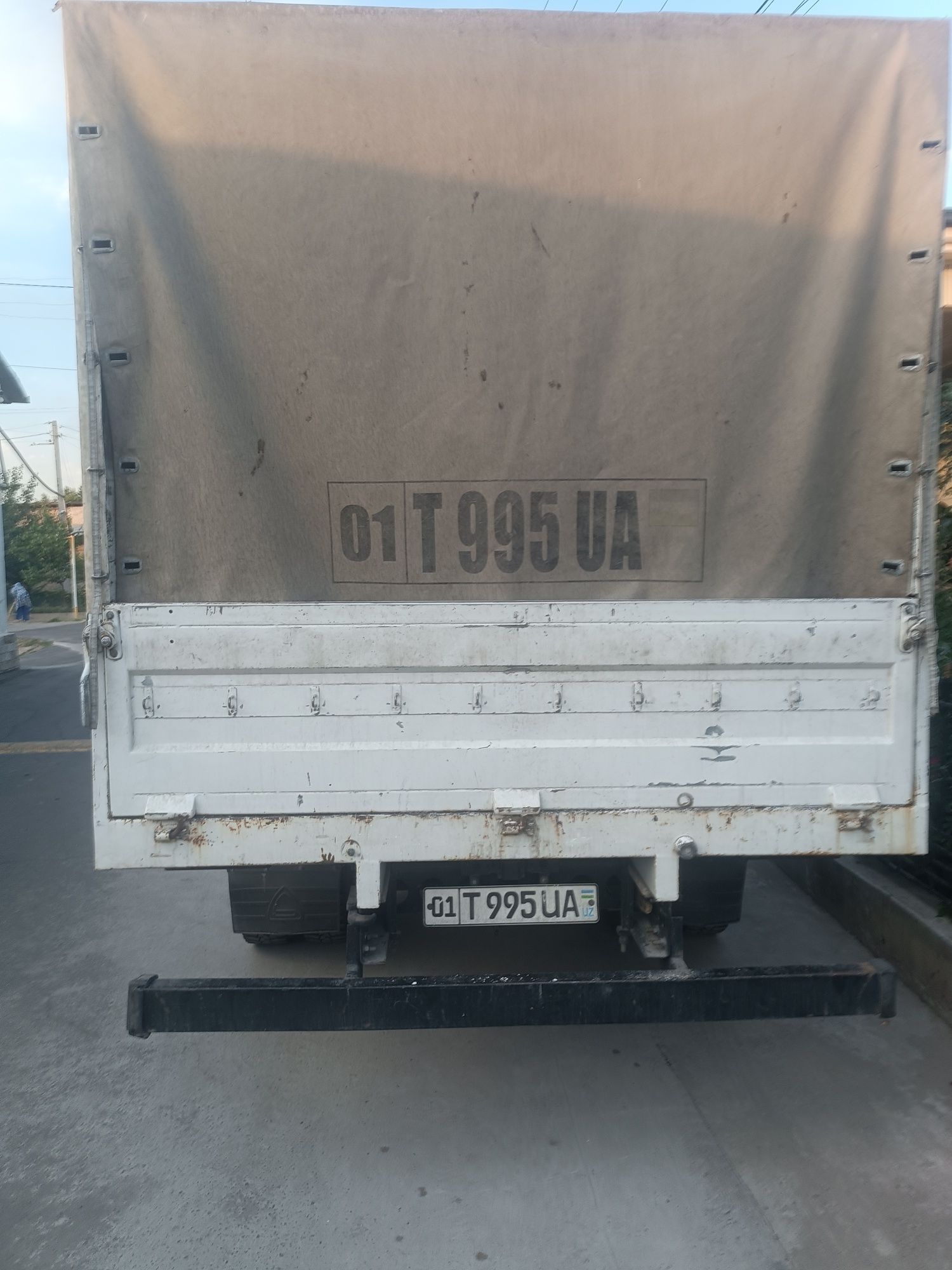 Isuzu bort sotiladi