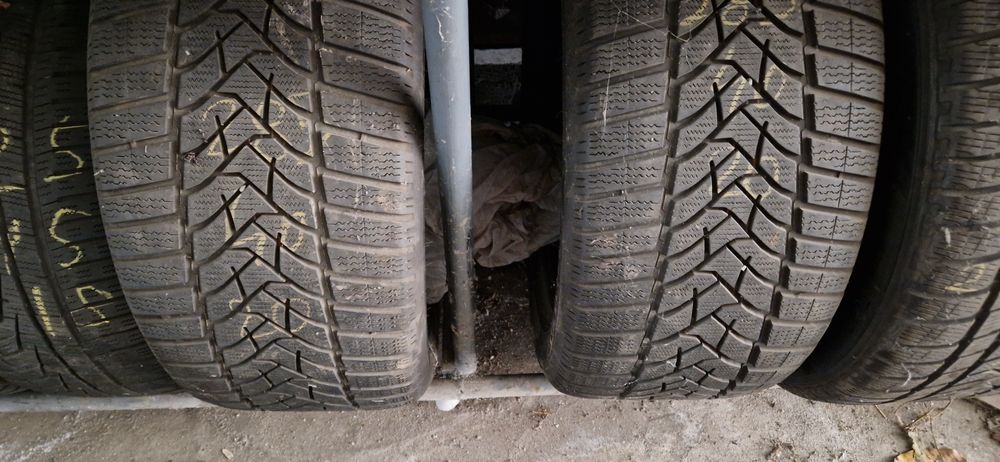 Anvelope r16-r21 în stare foarte bună