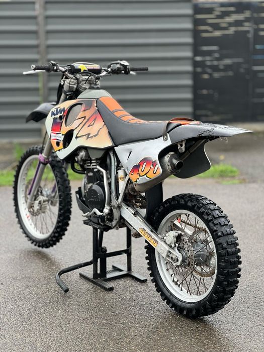 Vând KTM 400 lc4/Stare bună/1700€neg Am Acte de Germania !