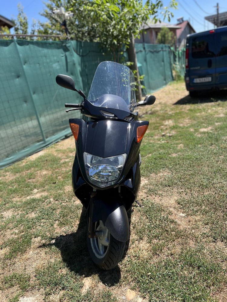 Vand Honda Foresight