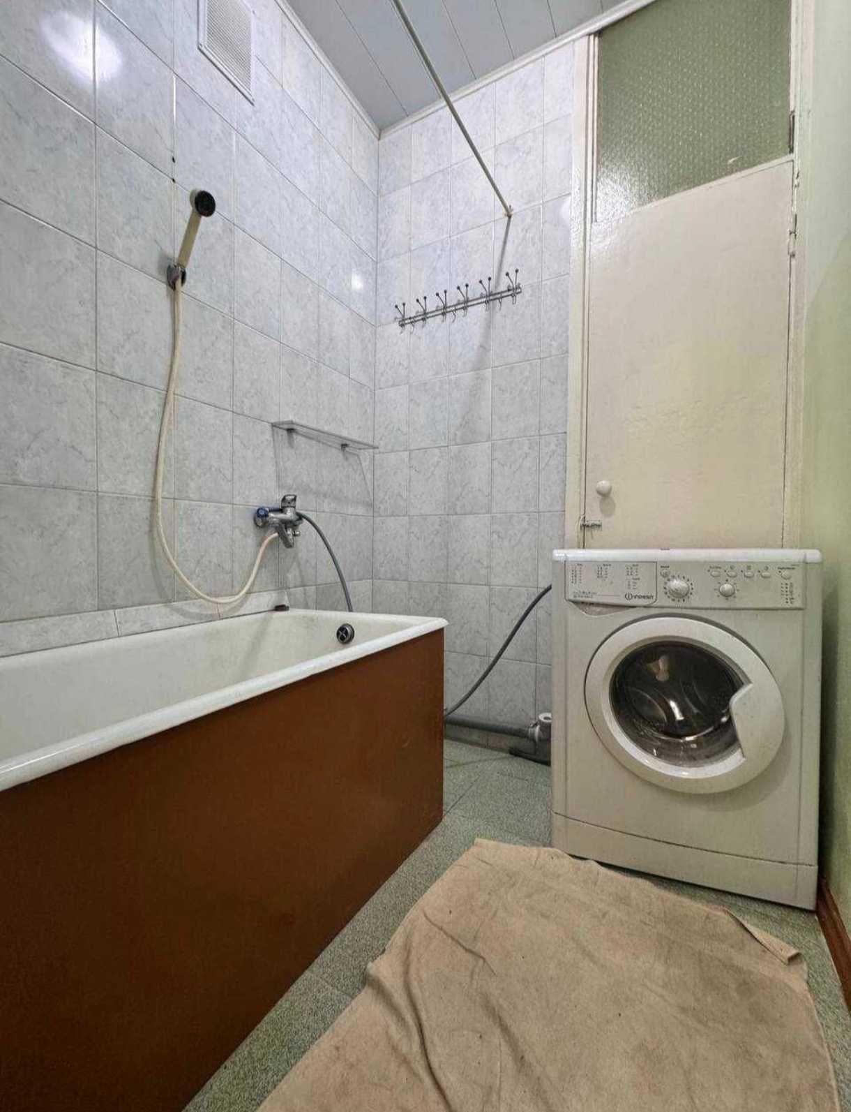 Ташсельмаш Ашхабад парк 1в2/1/4 38м²