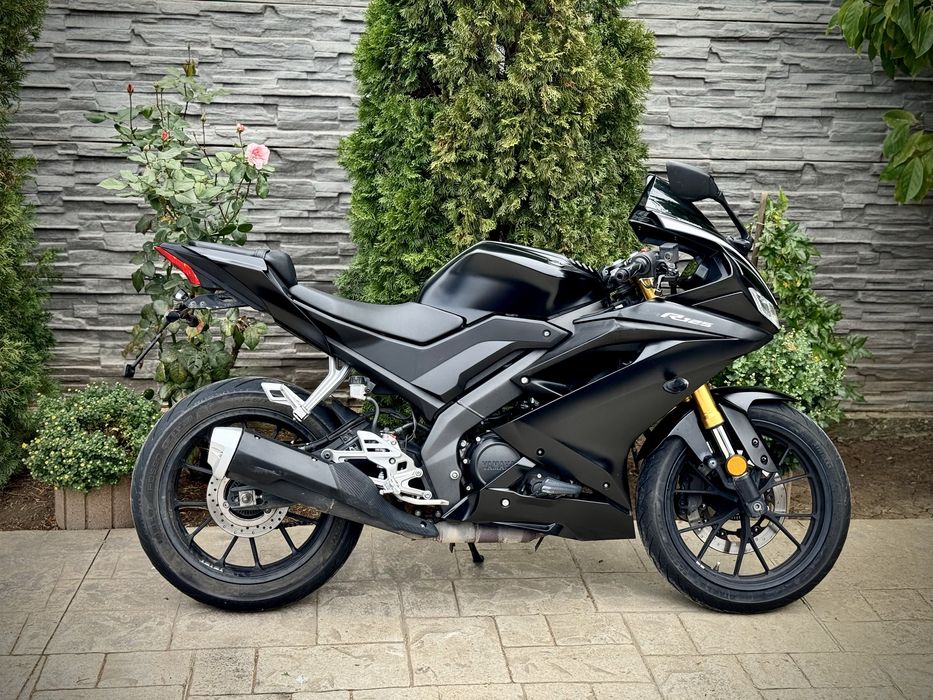 Yamaha Yzf R125~Anvelope NOI~Parbriz sportR~SemnalizariLED~Suport nr