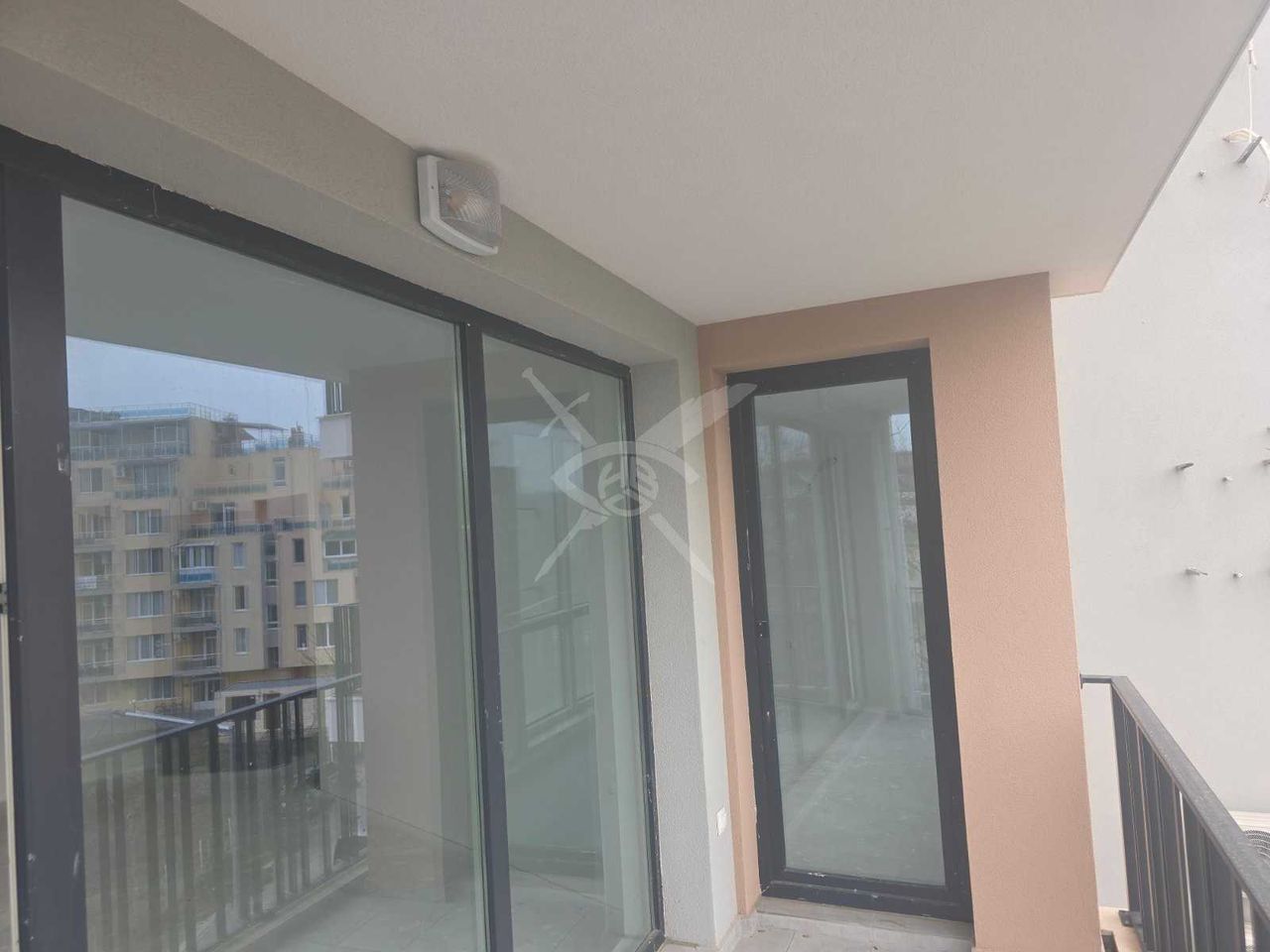 Продава се Двустаен апартамент в с. Равда, Област Бургас - 74 кв.м за 1582 €/кв.м - Снимка #5