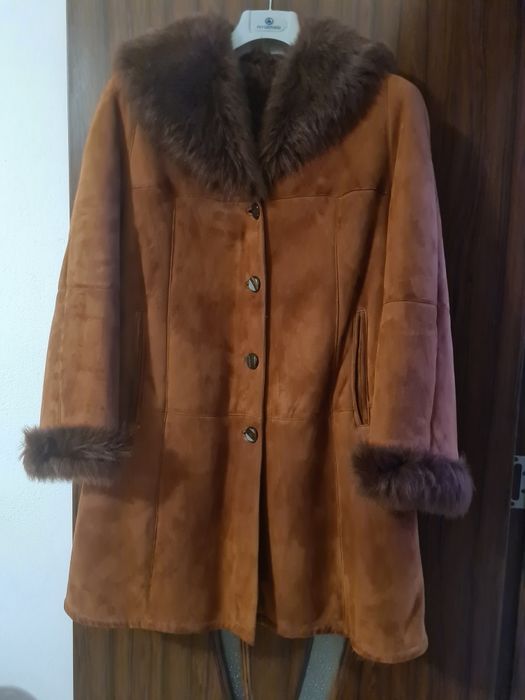 Haină din piele și blăniță